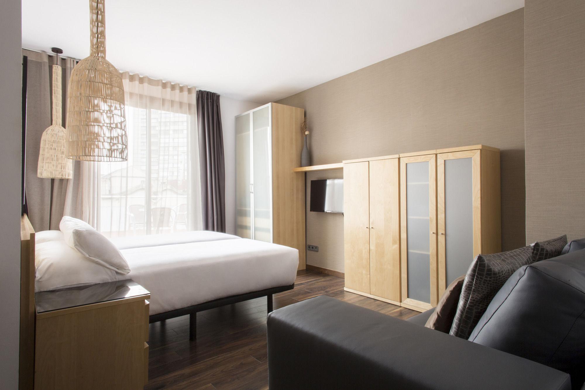 Barcelona Apartment Aramunt Екстер'єр фото